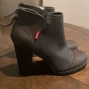 Levi’s ankle boots